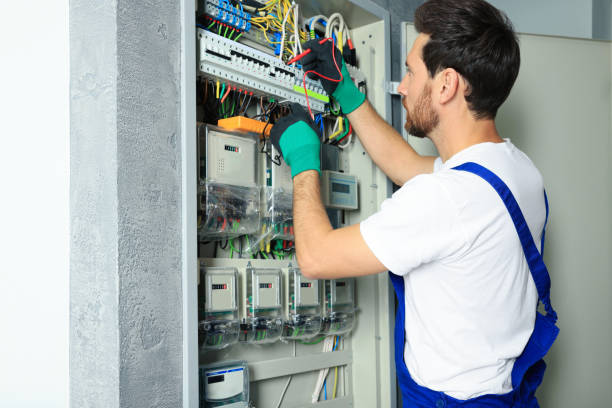 Best Licensed Electrician  in Casselton, ND